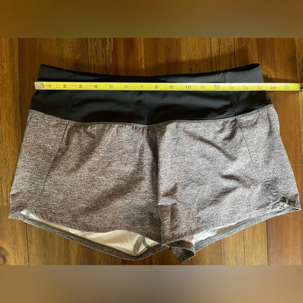 Lululemon shorts black and gray size 6